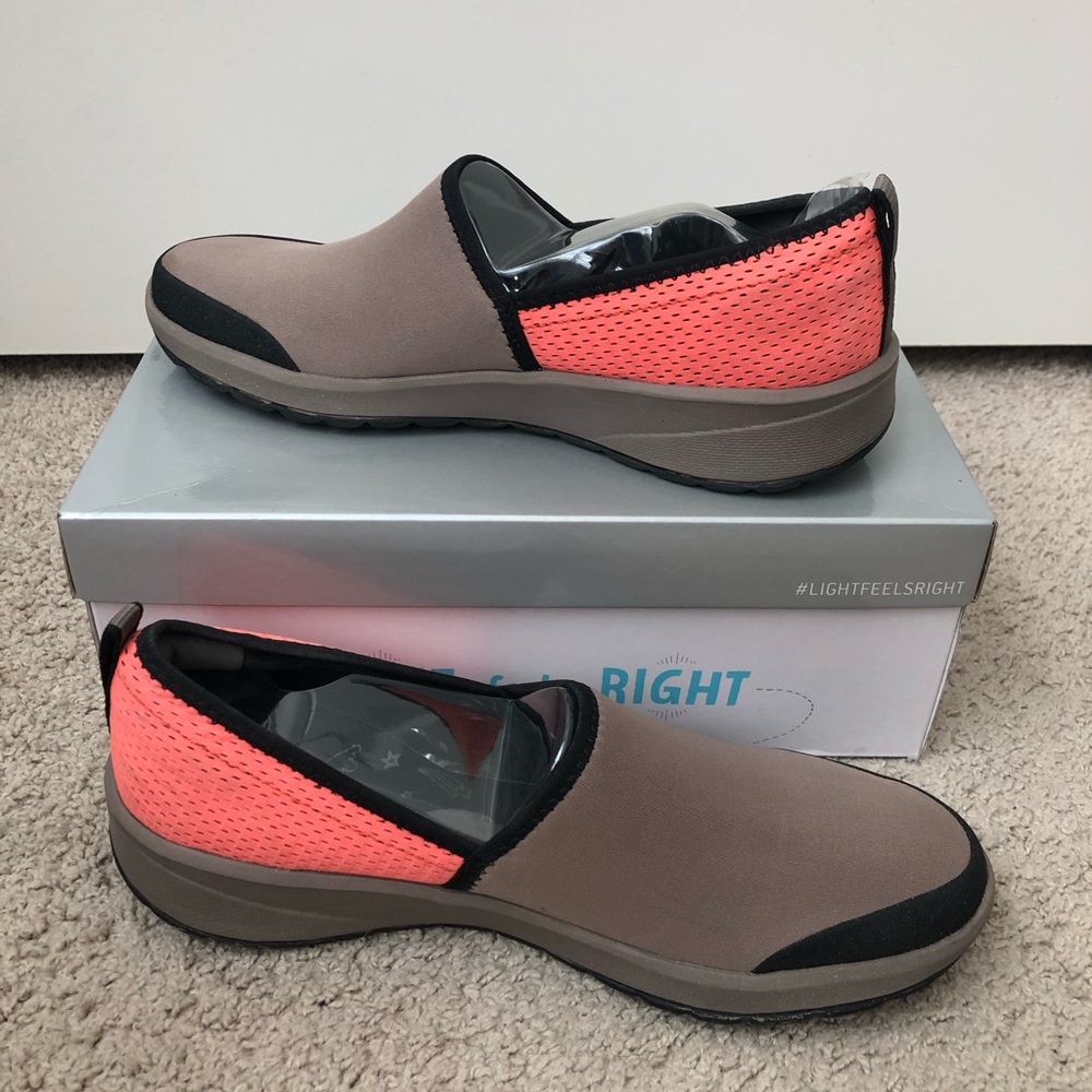 Bzees Water Shoes